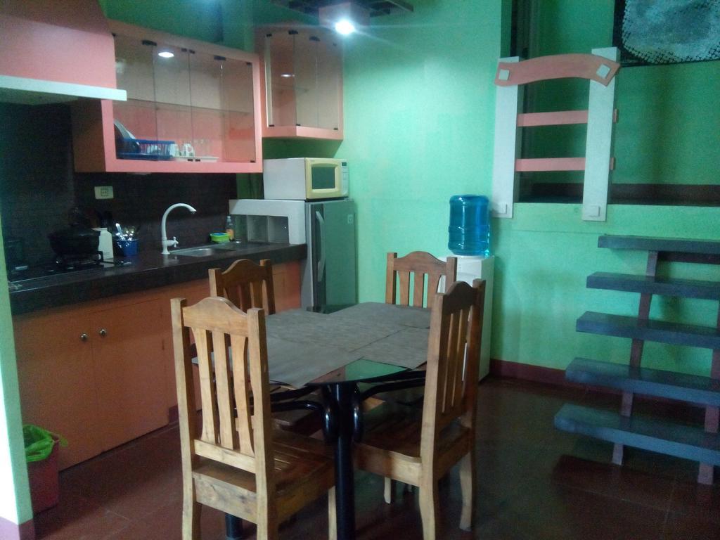 Gomez Guest House Tagbilaran Rom bilde